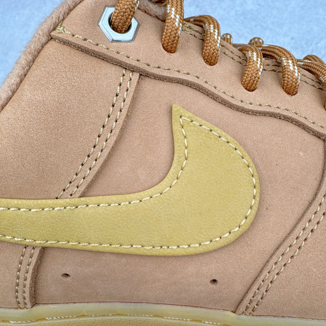 图片[18]-＃绿X NK Air Force 1 Low 07 LV8 \\\”Wheat Flax\\\” 空军一号低帮 小麦色 CJ9179-200 全鞋电脑针车 工整有序 原厂港宝加持完美还原灵魂版型 原盒原配从里到外百分百还原 原厂全头层原厂皮料 原标原盒 内置Sole气垫 中底白色背胶 中底划线 已经无限的接近公司 原厂楦头 原厂刺绣 后跟弧度修正 正确中底四线防伪 尺码：39 40 40.5 41 42 42.5 43 44 44.5 45 46-选品中心