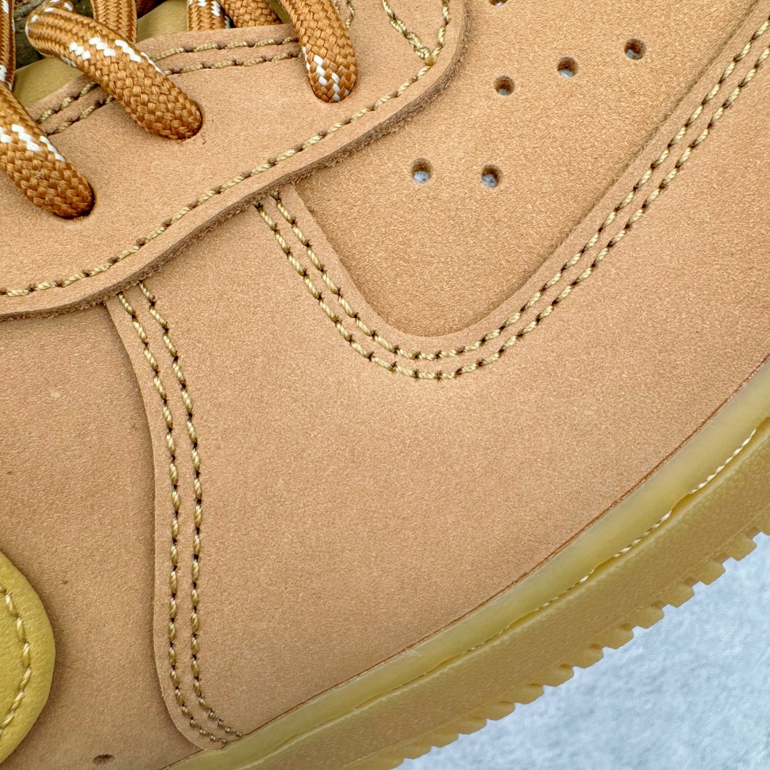 图片[19]-＃绿X NK Air Force 1 Low 07 LV8 \\\”Wheat Flax\\\” 空军一号低帮 小麦色 CJ9179-200 全鞋电脑针车 工整有序 原厂港宝加持完美还原灵魂版型 原盒原配从里到外百分百还原 原厂全头层原厂皮料 原标原盒 内置Sole气垫 中底白色背胶 中底划线 已经无限的接近公司 原厂楦头 原厂刺绣 后跟弧度修正 正确中底四线防伪 尺码：39 40 40.5 41 42 42.5 43 44 44.5 45 46-选品中心
