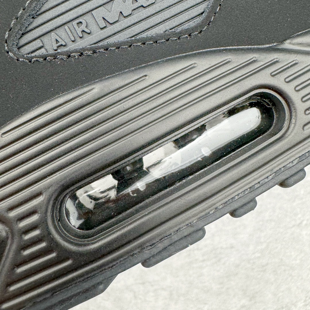 图片[19]-＃绿X/GX NK Air MAX 90 气垫复古减震跑步鞋 CN8490-003 经典重温 独家陆续补货 外单专供大厂出品 品质稳定 一百余色 终端操作 Air Max 90于1990年推出 来自Air Max系列 在Air Max 1的基础上改进而得 增加了气垫面积 外型上也更为流线 最特別的就是加入了菱纹塑胶嵌板 为Air Max 90增添了许多潮流气息 皮革鞋面 造就出色耐穿性和支撑力 Max Air缓震配置搭配泡棉中底 令Air Max 90轻盈而舒适 华夫格橡胶外底 铸就Air Max 90非凡的抓地力 而Air Max 90不仅是一双跑鞋 它成功跨越了时间的演进 成为了球鞋文化与潮流圈中最熟为人知的鞋款之一 尺码：40 40.5 41 42 42.5 43 44 44.5 45 46-选品中心