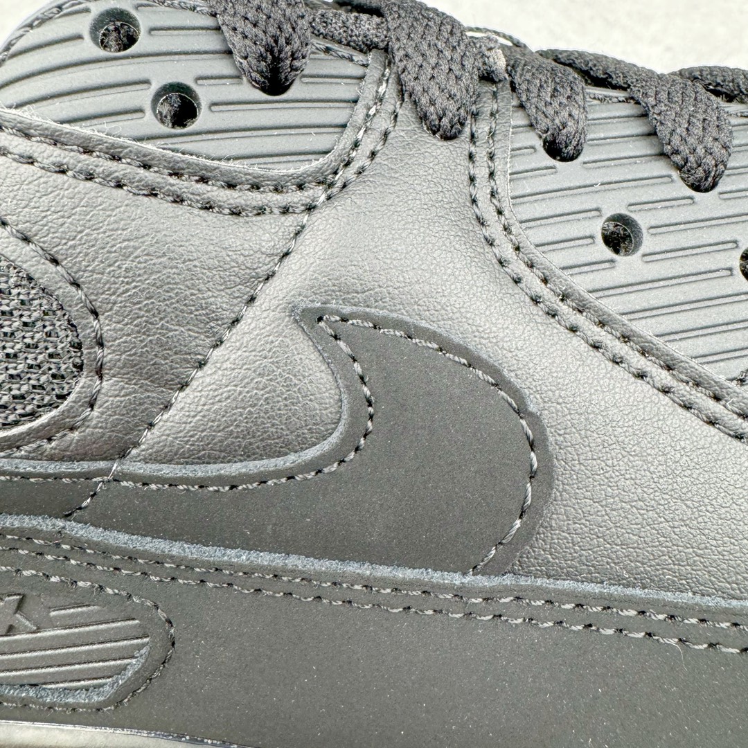 图片[17]-＃绿X/GX NK Air MAX 90 气垫复古减震跑步鞋 CN8490-003 经典重温 独家陆续补货 外单专供大厂出品 品质稳定 一百余色 终端操作 Air Max 90于1990年推出 来自Air Max系列 在Air Max 1的基础上改进而得 增加了气垫面积 外型上也更为流线 最特別的就是加入了菱纹塑胶嵌板 为Air Max 90增添了许多潮流气息 皮革鞋面 造就出色耐穿性和支撑力 Max Air缓震配置搭配泡棉中底 令Air Max 90轻盈而舒适 华夫格橡胶外底 铸就Air Max 90非凡的抓地力 而Air Max 90不仅是一双跑鞋 它成功跨越了时间的演进 成为了球鞋文化与潮流圈中最熟为人知的鞋款之一 尺码：40 40.5 41 42 42.5 43 44 44.5 45 46-选品中心