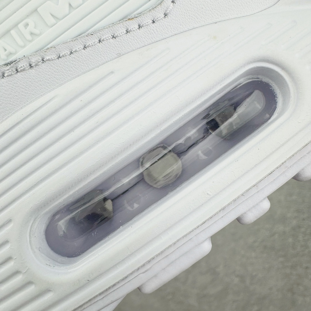 图片[16]-＃绿X/GX NK Air MAX 90 气垫复古减震跑步鞋 CN8490-100 经典重温 独家陆续补货 外单专供大厂出品 品质稳定 一百余色 终端操作 Air Max 90于1990年推出 来自Air Max系列 在Air Max 1的基础上改进而得 增加了气垫面积 外型上也更为流线 最特別的就是加入了菱纹塑胶嵌板 为Air Max 90增添了许多潮流气息 皮革鞋面 造就出色耐穿性和支撑力 Max Air缓震配置搭配泡棉中底 令Air Max 90轻盈而舒适 华夫格橡胶外底 铸就Air Max 90非凡的抓地力 而Air Max 90不仅是一双跑鞋 它成功跨越了时间的演进 成为了球鞋文化与潮流圈中最熟为人知的鞋款之一 尺码：40 40.5 41 42 42.5 43 44 44.5 45 46-选品中心