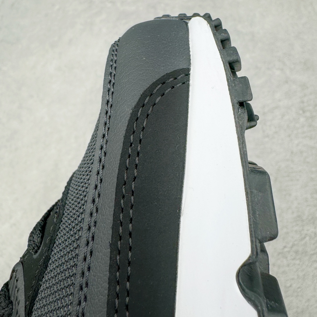 图片[19]-＃绿X/GX NK Air MAX 90 气垫复古减震跑步鞋 CN8490-002 经典重温 独家陆续补货 外单专供大厂出品 品质稳定 一百余色 终端操作 Air Max 90于1990年推出 来自Air Max系列 在Air Max 1的基础上改进而得 增加了气垫面积 外型上也更为流线 最特別的就是加入了菱纹塑胶嵌板 为Air Max 90增添了许多潮流气息 皮革鞋面 造就出色耐穿性和支撑力 Max Air缓震配置搭配泡棉中底 令Air Max 90轻盈而舒适 华夫格橡胶外底 铸就Air Max 90非凡的抓地力 而Air Max 90不仅是一双跑鞋 它成功跨越了时间的演进 成为了球鞋文化与潮流圈中最熟为人知的鞋款之一 尺码：40 40.5 41 42 42.5 43 44 44.5 45 46-选品中心