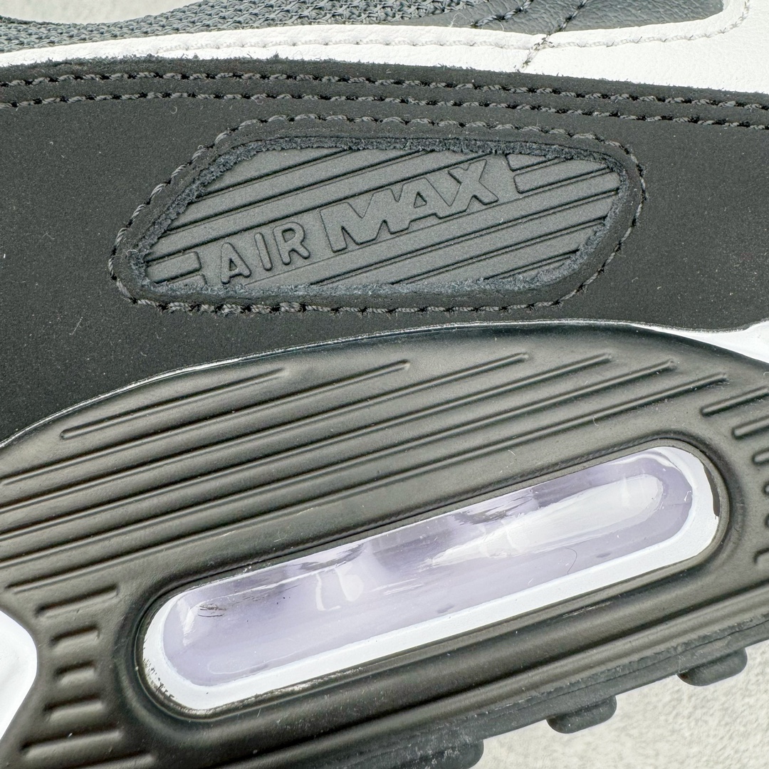 图片[14]-＃绿X/GX NK Air MAX 90 气垫复古减震跑步鞋 CN8490-002 经典重温 独家陆续补货 外单专供大厂出品 品质稳定 一百余色 终端操作 Air Max 90于1990年推出 来自Air Max系列 在Air Max 1的基础上改进而得 增加了气垫面积 外型上也更为流线 最特別的就是加入了菱纹塑胶嵌板 为Air Max 90增添了许多潮流气息 皮革鞋面 造就出色耐穿性和支撑力 Max Air缓震配置搭配泡棉中底 令Air Max 90轻盈而舒适 华夫格橡胶外底 铸就Air Max 90非凡的抓地力 而Air Max 90不仅是一双跑鞋 它成功跨越了时间的演进 成为了球鞋文化与潮流圈中最熟为人知的鞋款之一 尺码：40 40.5 41 42 42.5 43 44 44.5 45 46-选品中心