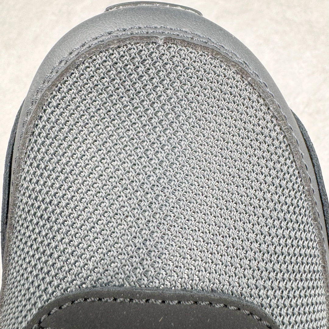 图片[17]-＃绿X/GX NK Air MAX 90 气垫复古减震跑步鞋 CN8490-002 经典重温 独家陆续补货 外单专供大厂出品 品质稳定 一百余色 终端操作 Air Max 90于1990年推出 来自Air Max系列 在Air Max 1的基础上改进而得 增加了气垫面积 外型上也更为流线 最特別的就是加入了菱纹塑胶嵌板 为Air Max 90增添了许多潮流气息 皮革鞋面 造就出色耐穿性和支撑力 Max Air缓震配置搭配泡棉中底 令Air Max 90轻盈而舒适 华夫格橡胶外底 铸就Air Max 90非凡的抓地力 而Air Max 90不仅是一双跑鞋 它成功跨越了时间的演进 成为了球鞋文化与潮流圈中最熟为人知的鞋款之一 尺码：40 40.5 41 42 42.5 43 44 44.5 45 46-选品中心