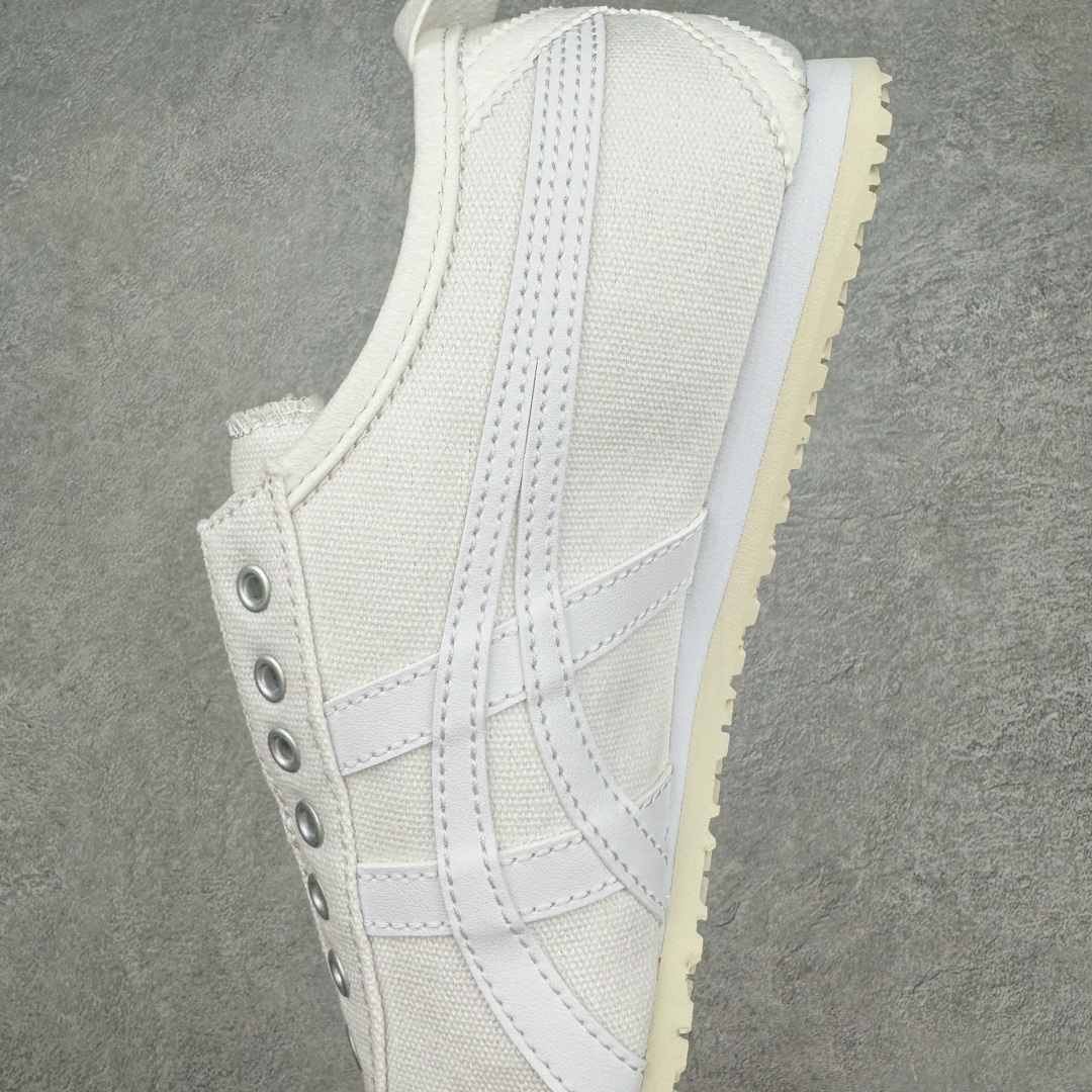 图片[7]-＃HK纯原 Asics Onitsuka Tiger MEXICO 66 亚瑟士鬼冢虎复古经典板鞋 市场最强版本 原厂牛津布加持 海外订单工厂出品 超成熟稳定的做工品控 原装全套纸板楦头开发 原汁原味 完美呈现版型 私模正确鞋底咬花纹路 一比一鞋头弧度高度鞋身弧度 绝不口嗨 细节品控鞋型随意秒杀市面 原档咬花纹路私模大底 一个单元有六个三角形 总体形拼接呈现花瓣状 官方四联吊牌 原装Ortholite轻量化鞋垫 原盒原配 质保卡 说明书 钢印防尘纸 纸板中底带钢印 乳胶组合鞋垫 支持全方位的对比专柜 产品从款式颜色造型上体现出追求舒适和细节的完美 鞋类更是推崇手工制作的严谨与完美 融舒适性与可穿性的设计风格 注重细节的完美和别致魅力 既保持稳重 又不失轻松的时尚感 尺码：36 37 37.5 38 39 39.5 40 40.5 41.5 42 42.5 43.5 44 45 46-选品中心