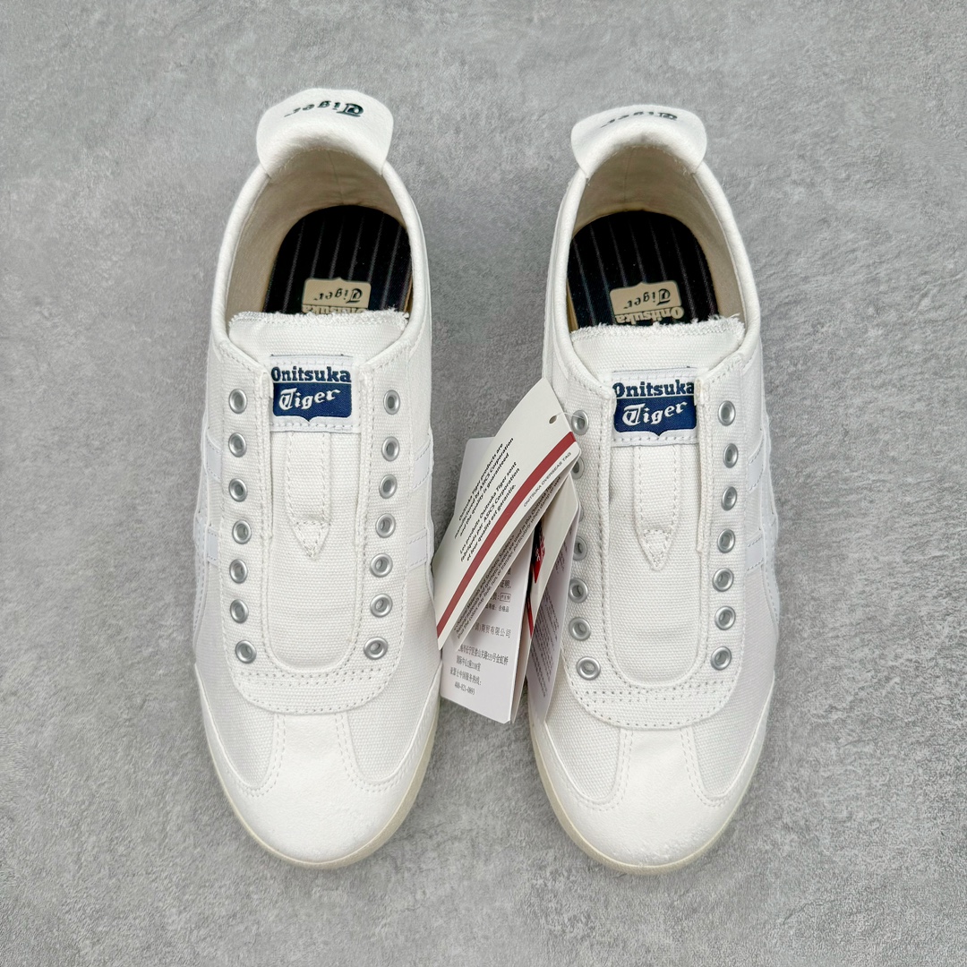 图片[2]-＃HK纯原 Asics Onitsuka Tiger MEXICO 66 亚瑟士鬼冢虎复古经典板鞋 市场最强版本 原厂牛津布加持 海外订单工厂出品 超成熟稳定的做工品控 原装全套纸板楦头开发 原汁原味 完美呈现版型 私模正确鞋底咬花纹路 一比一鞋头弧度高度鞋身弧度 绝不口嗨 细节品控鞋型随意秒杀市面 原档咬花纹路私模大底 一个单元有六个三角形 总体形拼接呈现花瓣状 官方四联吊牌 原装Ortholite轻量化鞋垫 原盒原配 质保卡 说明书 钢印防尘纸 纸板中底带钢印 乳胶组合鞋垫 支持全方位的对比专柜 产品从款式颜色造型上体现出追求舒适和细节的完美 鞋类更是推崇手工制作的严谨与完美 融舒适性与可穿性的设计风格 注重细节的完美和别致魅力 既保持稳重 又不失轻松的时尚感 尺码：36 37 37.5 38 39 39.5 40 40.5 41.5 42 42.5 43.5 44 45 46-选品中心