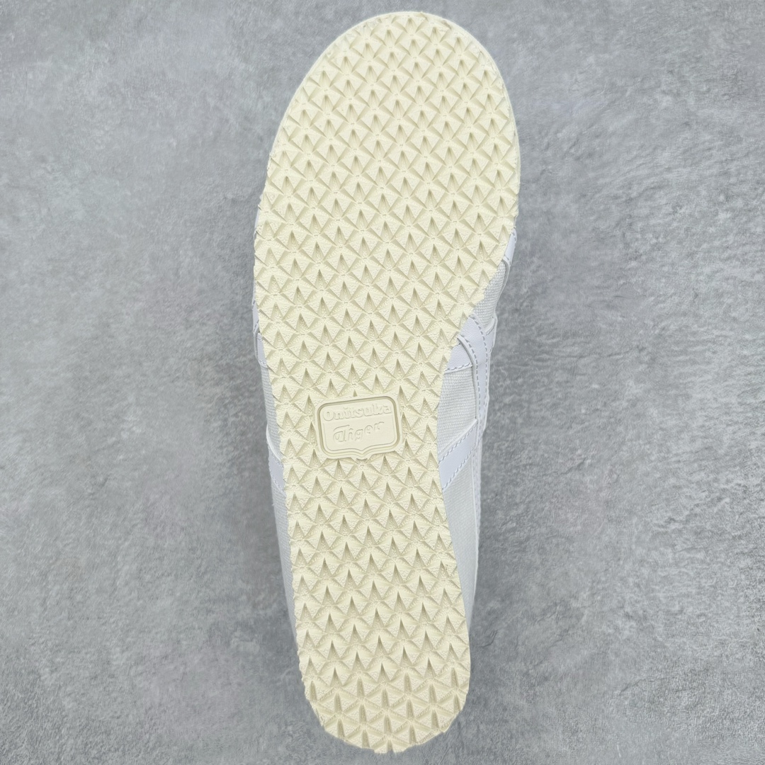 图片[9]-＃HK纯原 Asics Onitsuka Tiger MEXICO 66 亚瑟士鬼冢虎复古经典板鞋 市场最强版本 原厂牛津布加持 海外订单工厂出品 超成熟稳定的做工品控 原装全套纸板楦头开发 原汁原味 完美呈现版型 私模正确鞋底咬花纹路 一比一鞋头弧度高度鞋身弧度 绝不口嗨 细节品控鞋型随意秒杀市面 原档咬花纹路私模大底 一个单元有六个三角形 总体形拼接呈现花瓣状 官方四联吊牌 原装Ortholite轻量化鞋垫 原盒原配 质保卡 说明书 钢印防尘纸 纸板中底带钢印 乳胶组合鞋垫 支持全方位的对比专柜 产品从款式颜色造型上体现出追求舒适和细节的完美 鞋类更是推崇手工制作的严谨与完美 融舒适性与可穿性的设计风格 注重细节的完美和别致魅力 既保持稳重 又不失轻松的时尚感 尺码：36 37 37.5 38 39 39.5 40 40.5 41.5 42 42.5 43.5 44 45 46-选品中心