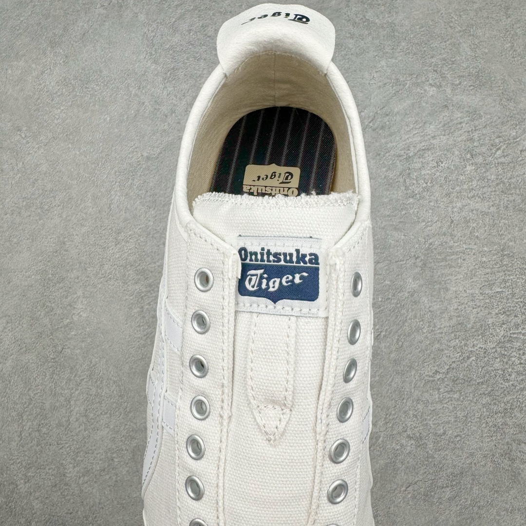 图片[5]-＃HK纯原 Asics Onitsuka Tiger MEXICO 66 亚瑟士鬼冢虎复古经典板鞋 市场最强版本 原厂牛津布加持 海外订单工厂出品 超成熟稳定的做工品控 原装全套纸板楦头开发 原汁原味 完美呈现版型 私模正确鞋底咬花纹路 一比一鞋头弧度高度鞋身弧度 绝不口嗨 细节品控鞋型随意秒杀市面 原档咬花纹路私模大底 一个单元有六个三角形 总体形拼接呈现花瓣状 官方四联吊牌 原装Ortholite轻量化鞋垫 原盒原配 质保卡 说明书 钢印防尘纸 纸板中底带钢印 乳胶组合鞋垫 支持全方位的对比专柜 产品从款式颜色造型上体现出追求舒适和细节的完美 鞋类更是推崇手工制作的严谨与完美 融舒适性与可穿性的设计风格 注重细节的完美和别致魅力 既保持稳重 又不失轻松的时尚感 尺码：36 37 37.5 38 39 39.5 40 40.5 41.5 42 42.5 43.5 44 45 46-选品中心