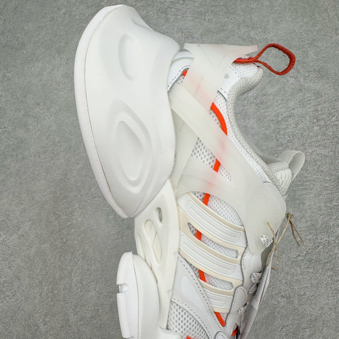 图片[6]-＃HP纯原 AD XLG Runner Deluxe 跑步者豪华版系列低帮厚底增高老爹风复古缓震休闲运动慢跑鞋 JP5758 自从阿迪达斯和巴黎世家合作后，没少出双方联名的平替。结果根据最新情报，阿迪现在已经把手伸到了巴家爆款3XL的身上，新鞋Xlg Runner Deluxe实物曝光，emm，鞋款整体一眼丁真是巴黎世家Track＋3XL大底的缝合怪版本，要不是鞋侧明晃晃的adidas三道杠Logo，估计各位看了都得蒙。这波不能说是完全复制巴黎世家，但也多少有点借鉴的味道了。新鞋基本就是在阿迪经典\\\”Climacool\\\”鞋款的基础上，升级了Boots大底以及加入了\\\”巴味\\\”设计元素…尺码：35 36 36⅔ 37⅓ 38 38⅔ 39⅓ 40 40⅔ 41⅓ 42 42⅔ 43⅓ 44 44⅔ 45 46-选品中心