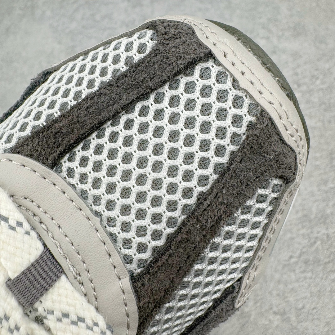 图片[15]-＃HP纯原 NK Air Zoom Vomero 5 经典复古潮流运动跑鞋 FD0791-012 原装纸板楦头开发 独家私模八层组合大底 市场唯一正确版本 进口三文治网面 融蕴繁复设计风范和丰富层次感 缔造运动鞋佳选 助你轻松型出范 开辟独属于自己的路 鞋款采用多层设计 融入织物与合成材质 塑就本季出众鞋款 合成材质与织物组合鞋面 经久耐穿 后跟网眼拼接和透气孔设计 轻盈透气Zoom Air缓震配置提供出色回弹缓震性能 实现快速离地的出众脚感 巧糅科技感和低调设计 为鞋款注入反光细节 令你迈步间尽显闪耀魅力 结合中性色调 让你驾驭不同穿搭 打造非凡造型 尺码：36 36.5 37.5 38 38.5 39 40 40.5 41 42 42.5 43 44 44.5 45 46-选品中心