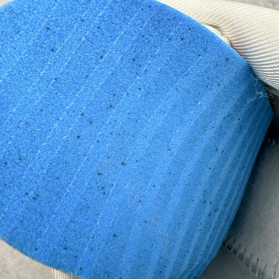 图片[11]-＃CS纯原 NK P-6000 系列低帮复古老爹风休闲运动舒适慢跑鞋 银灰 CN0149-001 购入原鞋原装纸板楦头开发 独家私模四层组合大底 市场唯一正确版本 良心定价 新配色陆续出货 进口三文治网面 融合 Pegasus 过往运动鞋设计 助力 21 世纪早期跑步运动跃升时尚新高度 采用透气网眼布、运动风格线条和耐穿覆面 兼具吸睛外观和舒适感受 中底泡绵以田径赛道为灵感 打造厚实设计 缔造出众缓震性能 尺码：36 36.5 37.5 38 38.5 39 40 40.5 41 42 42.5 43 44 44.5 45-选品中心