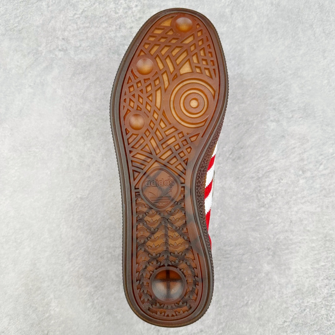 图片[9]-AD Originals Handball SPZL 手球运动员系列百搭休闲运动板鞋 FV1227 这款来自阿迪达斯的这款HANDBALL SPZL前身是一双手球运动鞋，这一次拿来复刻，所以鞋面的主要色彩选用了黑色， 鞋面外侧除了Spezial字母之外还有三叶草标志。Handball SPZL作为复古手球训练鞋与作为室内足球鞋的Samba有着异曲同工之处，但是质感更为出众的鞋身以及丰富的配色选择比起Samba来讲可以说是更胜一筹了！尺码：36 36⅔ 37⅓ 38 38⅔ 39⅓ 40 40⅔ 41⅓ 42 42⅔ 43⅓ 44 45-选品中心