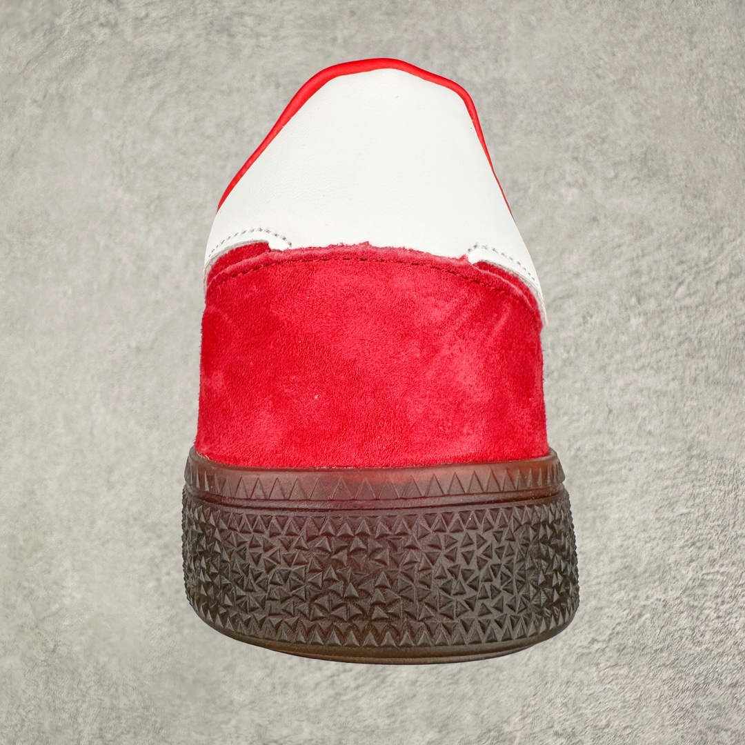 图片[8]-AD Originals Handball SPZL 手球运动员系列百搭休闲运动板鞋 FV1227 这款来自阿迪达斯的这款HANDBALL SPZL前身是一双手球运动鞋，这一次拿来复刻，所以鞋面的主要色彩选用了黑色， 鞋面外侧除了Spezial字母之外还有三叶草标志。Handball SPZL作为复古手球训练鞋与作为室内足球鞋的Samba有着异曲同工之处，但是质感更为出众的鞋身以及丰富的配色选择比起Samba来讲可以说是更胜一筹了！尺码：36 36⅔ 37⅓ 38 38⅔ 39⅓ 40 40⅔ 41⅓ 42 42⅔ 43⅓ 44 45-选品中心