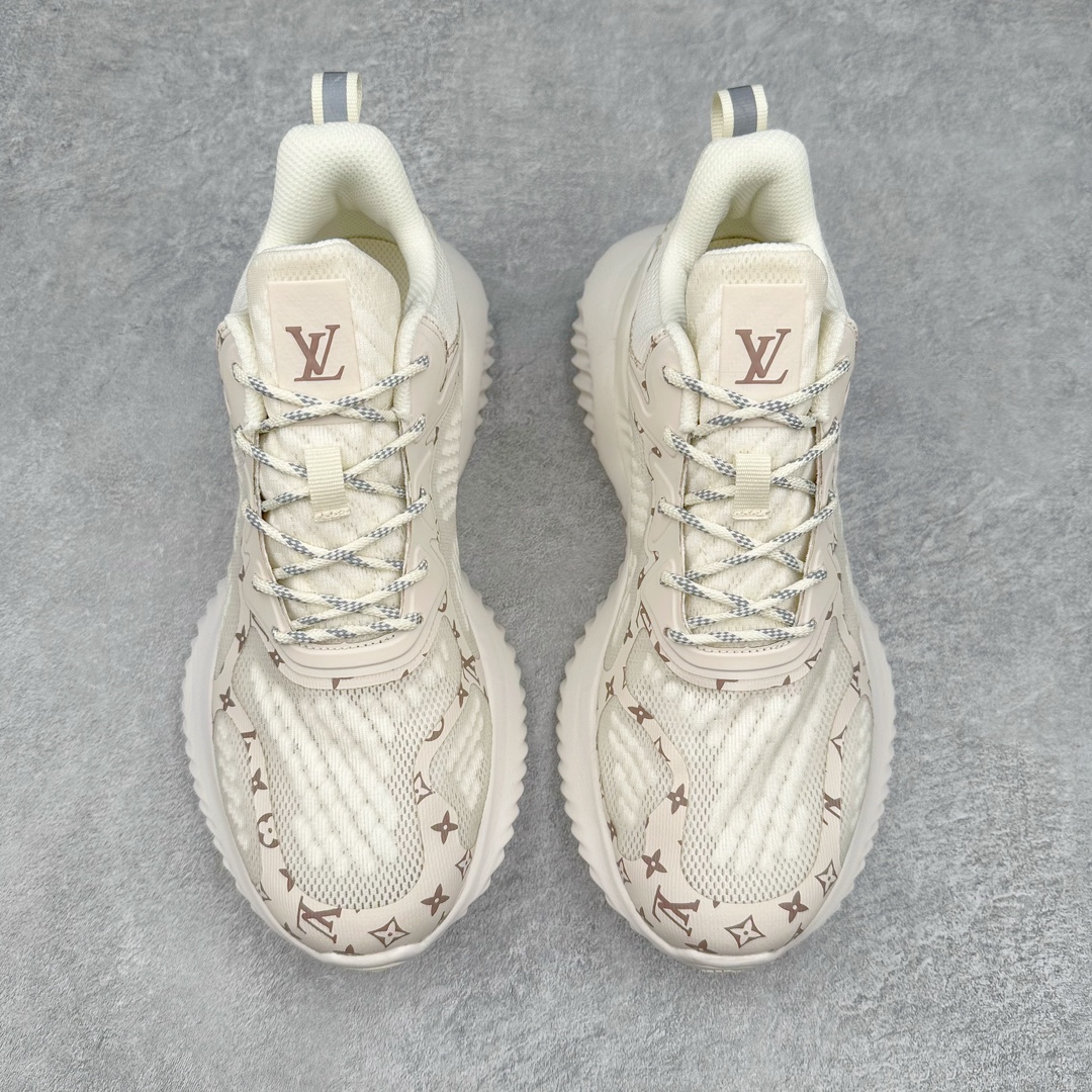 图片[2]-AD AlphaBounce HPC AMS 3M反光 阿尔法三代Bouncetm中底与Forged Mesh 热融合多层绒布的结合 外加马牌大底 原盒市售最高版本 附带官方防水袋 尺码：36 36.5 37.5 38 38.5 39 40 40.5 41 42 42.5 43 44 45-选品中心