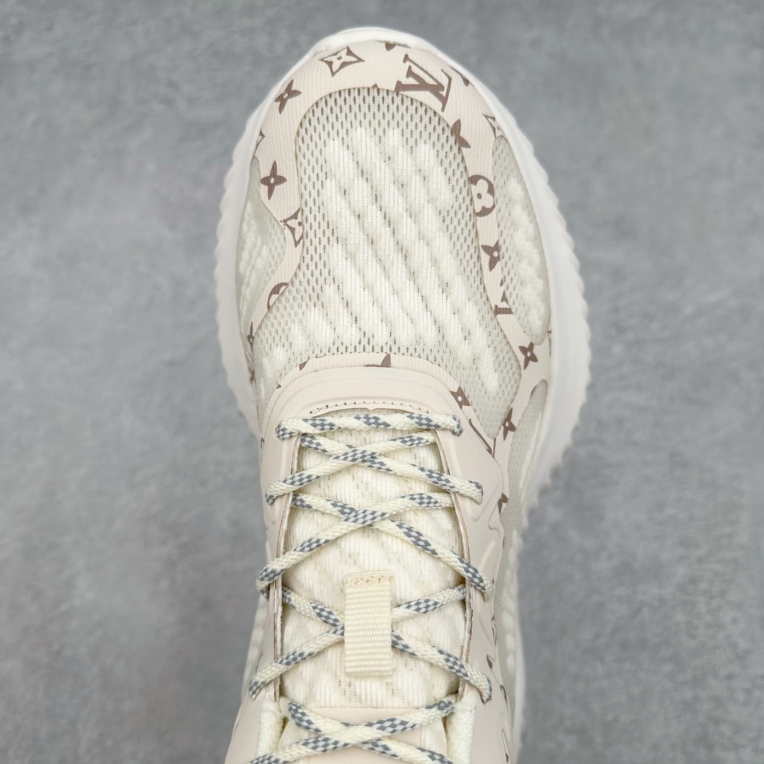 图片[4]-AD AlphaBounce HPC AMS 3M反光 阿尔法三代Bouncetm中底与Forged Mesh 热融合多层绒布的结合 外加马牌大底 原盒市售最高版本 附带官方防水袋 尺码：36 36.5 37.5 38 38.5 39 40 40.5 41 42 42.5 43 44 45-选品中心