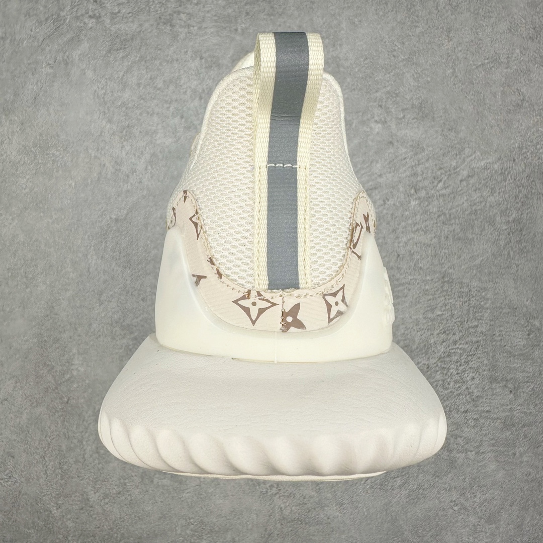 图片[8]-AD AlphaBounce HPC AMS 3M反光 阿尔法三代Bouncetm中底与Forged Mesh 热融合多层绒布的结合 外加马牌大底 原盒市售最高版本 附带官方防水袋 尺码：36 36.5 37.5 38 38.5 39 40 40.5 41 42 42.5 43 44 45-选品中心