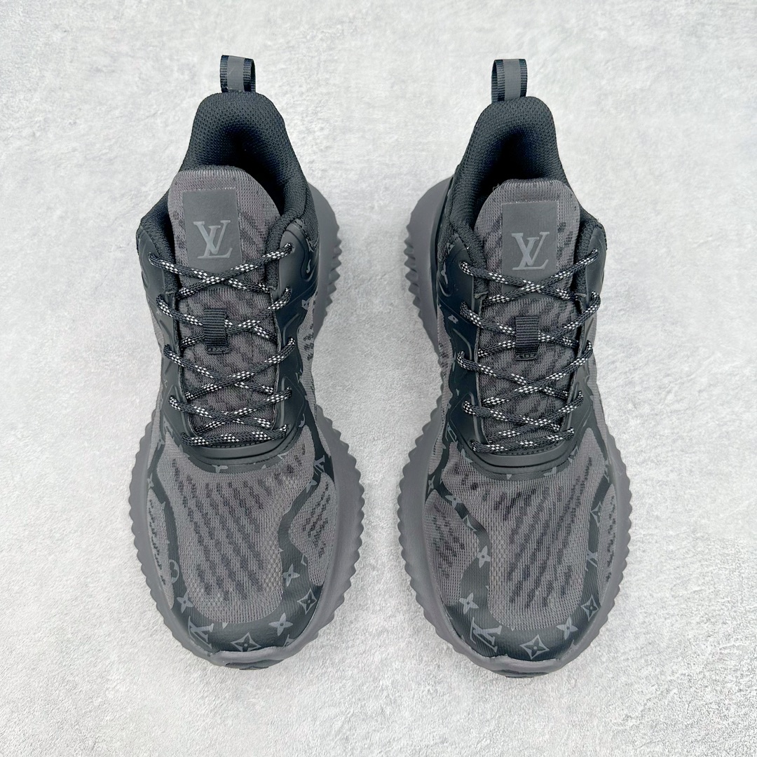 图片[2]-AD AlphaBounce HPC AMS 3M反光 阿尔法三代Bouncetm中底与Forged Mesh 热融合多层绒布的结合 外加马牌大底 原盒市售最高版本 附带官方防水袋 尺码：36 36.5 37.5 38 38.5 39 40 40.5 41 42 42.5 43 44 45-选品中心