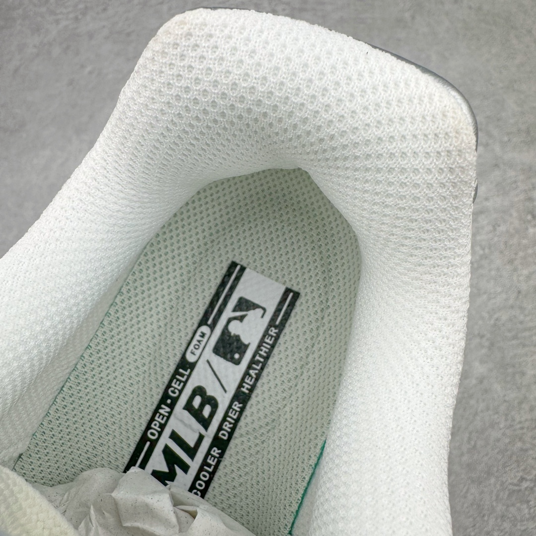 图片[16]-＃PB过验版 MLB Chunky Liner Basic 复古印花学长鞋系列低帮轻量增高厚底百搭休闲运动慢跑鞋板鞋 Korea韩国联名NY美国榄球纽约洋基队限定 目前可过轻松秒过各类鉴定 能操作的私聊 韩国代购专供 左脚内置NFC感应 区别市面贴纸假芯片 MLB专用菱形双针中底布 重点细节中底布带注胶孔 原厂NFC感应吊牌 支持鉴定 一个两位数 原盒原标 全套原楦原纸板原厂数据开发 中韩文保养标贴 绿色防霉片 平台代购专供 独家一比一RB+MD组合大底 高频后跟小人Logo精准对位立体饱满 正确网布加超迁鞋面 转印中底走线紧密 转印Logo工艺表层防刮不掉色 尺码：35 36 36.5 37.5 38 38.5 39 40 40.5 41 42 42.5 43 44 44.5 45-选品中心