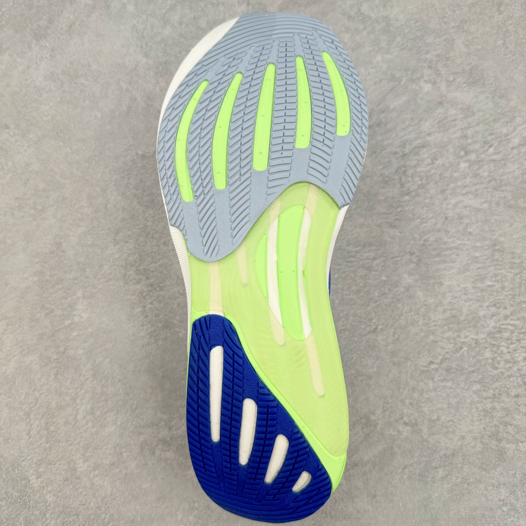 图片[9]-＃YG纯原 AD Supernova Rise 阿迪全新网面休闲长跑跑步鞋 IF3015 款鞋采用了Dreamstrike+ 中底 将缓冲材质与柔软的织物相结合 以最大限度地减少刺激性摩擦和慢跑后水泡的可能性 在美学方面 Supernova Rise 从自然和生物中汲取灵感 如深色底色和半绿色细节 尺码：36 36.5 37.5 38 38.5 39 40 40.5 41 42 42.5 43 44 44.5 45-选品中心