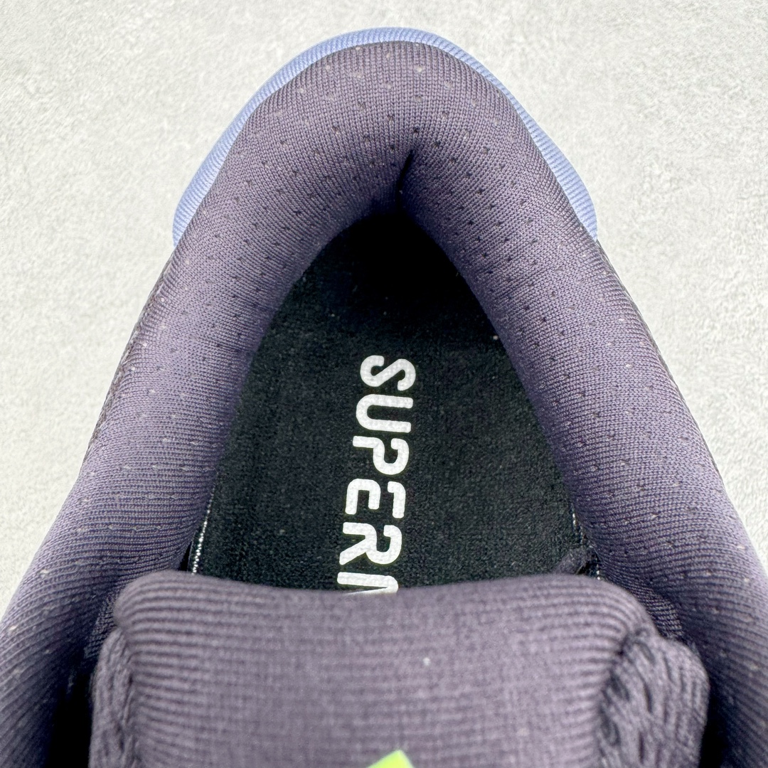 图片[14]-＃YG纯原 AD Supernova Rise 阿迪全新网面休闲长跑跑步鞋 IG5839 款鞋采用了Dreamstrike+ 中底 将缓冲材质与柔软的织物相结合 以最大限度地减少刺激性摩擦和慢跑后水泡的可能性 在美学方面 Supernova Rise 从自然和生物中汲取灵感 如深色底色和半绿色细节 尺码：36 36.5 37.5 38 38.5 39 40 40.5 41 42 42.5 43 44 44.5 45-选品中心