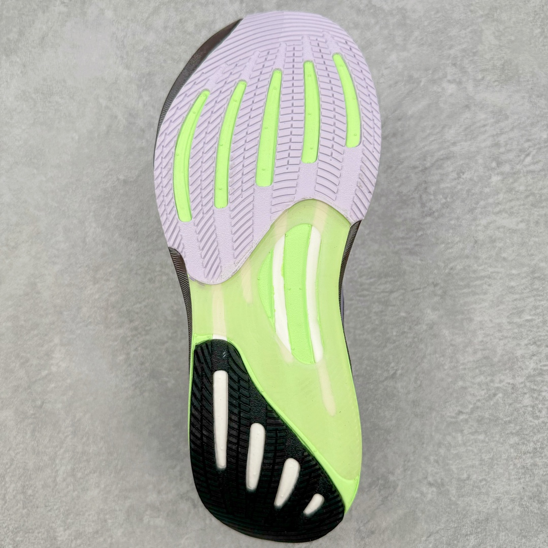 图片[9]-＃YG纯原 AD Supernova Rise 阿迪全新网面休闲长跑跑步鞋 IG5839 款鞋采用了Dreamstrike+ 中底 将缓冲材质与柔软的织物相结合 以最大限度地减少刺激性摩擦和慢跑后水泡的可能性 在美学方面 Supernova Rise 从自然和生物中汲取灵感 如深色底色和半绿色细节 尺码：36 36.5 37.5 38 38.5 39 40 40.5 41 42 42.5 43 44 44.5 45-选品中心