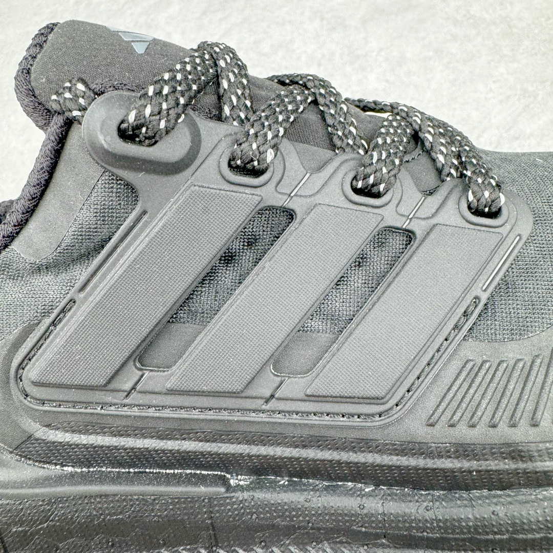 图片[14]-＃YG纯原 AD Ultra Boost Light UB2023 COLD.RDY 2.0 低帮袜套式针织透气缓震休闲运动慢跑鞋 IE1677 德国进口巴斯夫大底 全套原纸板楦头开发 原厂特供飞织面配套加持 确保原汁原味 完美呈现版型 一比一还原zp踩屎脚感 原档案底模数据 正确多层组合大底 辰元原厂针织代工 细节还原度极高 独家外贸特供开发至48.5 历经10年不断创新以科技重塑跑步推出全新超轻新科技跑鞋 力求为跑步添活力 搭载LIGHT BOOST中底的新鲜演绎 无论节奏快慢、距离长短 伴你活力畅跑 延续了该系列的设计语言 采用分区编织鞋面 鞋头处网眼孔洞更大 提升透气性 一体式鞋舌 避免运动中出现偏移 实现鞋脚一体性 鞋侧 TPU 材质 有效提供支撑性 镂空的设计 同时减轻整体重量 最明显的则是中底部分 不仅是厚度夸张 大家最熟悉的 Boost 材质终于迎来升级 减重 30% 带来更轻量化的上脚感受 尺码：36 36.5 37 38 38.5 39 40-选品中心