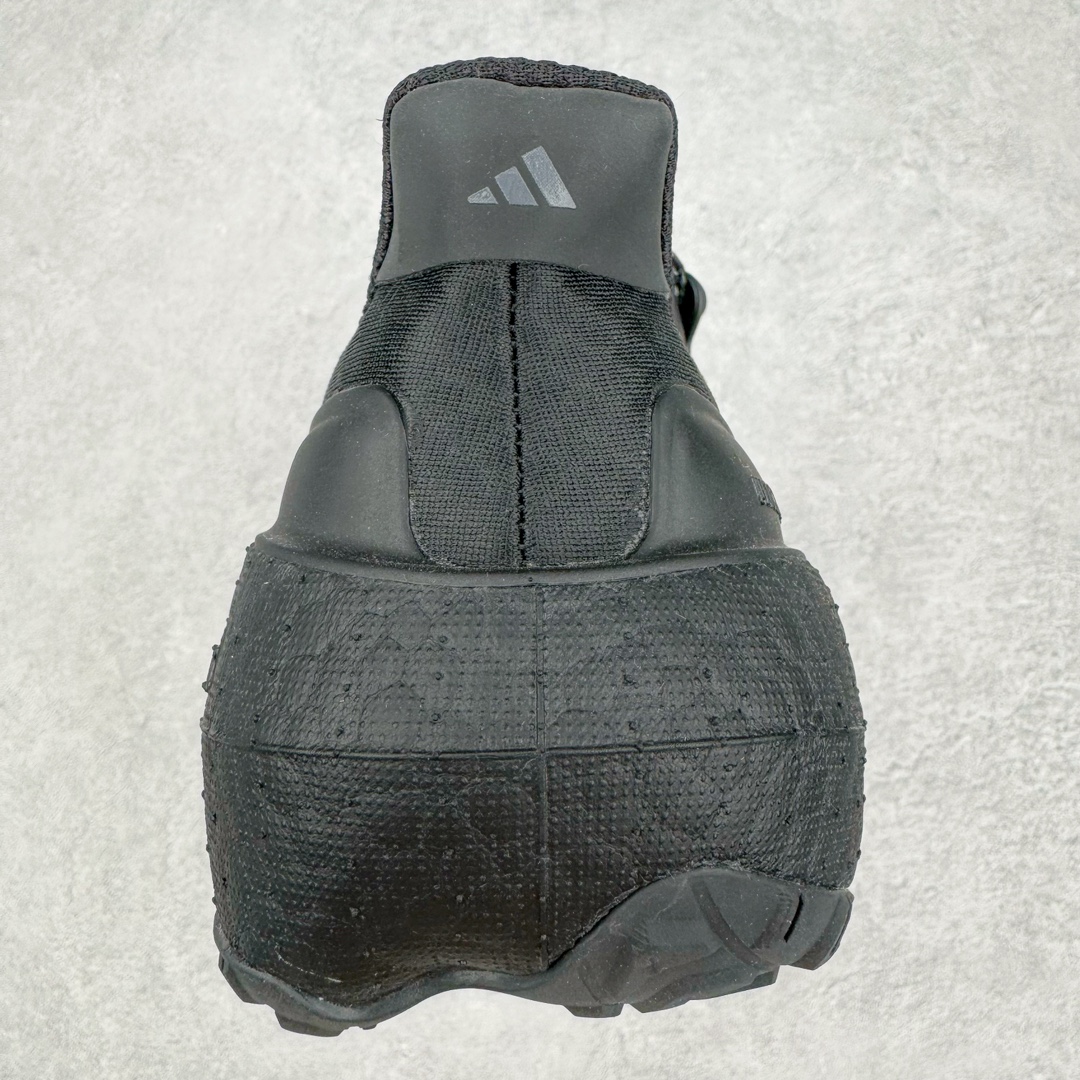 图片[8]-＃YG纯原 AD Ultra Boost Light UB2023 COLD.RDY 2.0 低帮袜套式针织透气缓震休闲运动慢跑鞋 IE1677 德国进口巴斯夫大底 全套原纸板楦头开发 原厂特供飞织面配套加持 确保原汁原味 完美呈现版型 一比一还原zp踩屎脚感 原档案底模数据 正确多层组合大底 辰元原厂针织代工 细节还原度极高 独家外贸特供开发至48.5 历经10年不断创新以科技重塑跑步推出全新超轻新科技跑鞋 力求为跑步添活力 搭载LIGHT BOOST中底的新鲜演绎 无论节奏快慢、距离长短 伴你活力畅跑 延续了该系列的设计语言 采用分区编织鞋面 鞋头处网眼孔洞更大 提升透气性 一体式鞋舌 避免运动中出现偏移 实现鞋脚一体性 鞋侧 TPU 材质 有效提供支撑性 镂空的设计 同时减轻整体重量 最明显的则是中底部分 不仅是厚度夸张 大家最熟悉的 Boost 材质终于迎来升级 减重 30% 带来更轻量化的上脚感受 尺码：36 36.5 37 38 38.5 39 40-选品中心