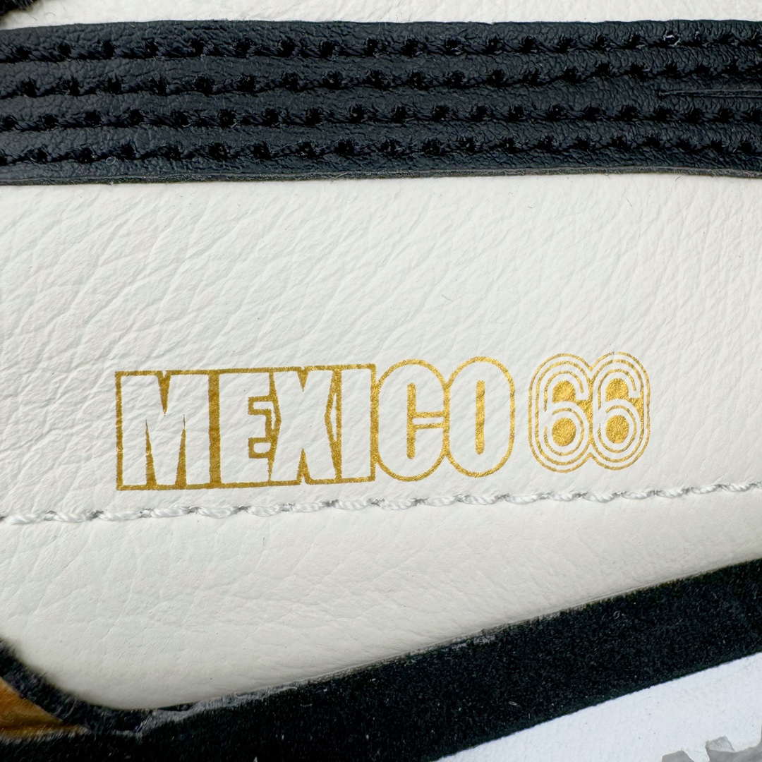 图片[13]-＃HK纯原 Asics Onitsuka Tiger MEXICO 66 亚瑟士鬼冢虎复古经典板鞋 市场最强版本 头层小羊皮加持 海外订单工厂出品 超成熟稳定的做工品控 原装全套纸板楦头开发 原汁原味 完美呈现版型 私模正确鞋底咬花纹路 一比一鞋头弧度高度鞋身弧度 绝不口嗨 细节品控鞋型随意秒杀市面 原档咬花纹路私模大底 一个单元有六个三角形 总体形拼接呈现花瓣状 官方四联吊牌 原装Ortholite轻量化鞋垫 原盒原配 质保卡 说明书 钢印防尘纸 纸板中底带钢印 乳胶组合鞋垫 支持全方位的对比专柜 产品从款式颜色造型上体现出追求舒适和细节的完美 鞋类更是推崇手工制作的严谨与完美 融舒适性与可穿性的设计风格 注重细节的完美和别致魅力 既保持稳重 又不失轻松的时尚感 尺码：36 37 37.5 38 39 39.5 40 40.5 41.5 42 42.5 43.5 44 45 46-选品中心