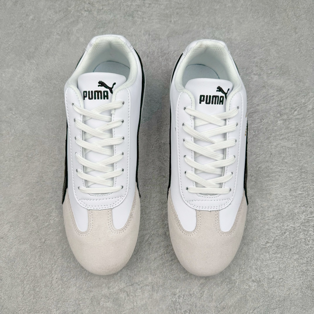 图片[2]-Puma Roma M Motorsport 彪马罗马阿莫尔系列低帮复古运动休闲赛车跑鞋 全球知名运动品牌PUMA宝马赛车系列，融合了宝马车队的标志性配色，以趣味十足又前卫复古的设计引领潮流，将赛道精神融入街头时尚，开启前卫竞速之旅。自1978年巴伐利亚车队走上世界舞台，宝马赛车就在全球汽车制造和赛车运动领域留下了浓墨重彩的一笔。全新的两款BMW MMS Roma与BMW MMS Speedboat鞋款，均从宝马车型中汲取灵感。以黑或白为底色，融入经典配色，主打前卫复古风。Roma鞋款的鞋侧以复古的流线造型，缀以宝马经典Logo，巧妙吸睛；而Speedcat鞋款以亮眼三色条纹元素缀以舒适鞋面，赋予了独特的个性美学，演绎赛车的无尽能量。 货号：397397-01 尺码：35.5 36 37 37.5 38 38.5 39 40 40.5 41 42 42.5 43 44 44.5 45-选品中心