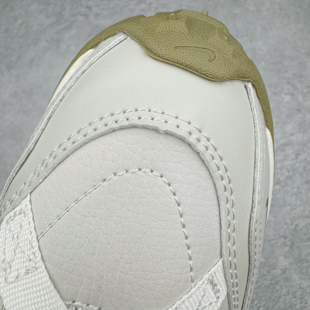 图片[14]-NK TC 7900 Lx 人气单品复古老爹鞋 DD9682-003 织带与对勾交错穿插 以及它的走线和收口 看起来都非常的有设计感 很高级（对勾是有反光效果的）鞋底用了厚实的泡绵不仅可以缓震 更提升了穿着的舒适感 最主要的是泡绵会使鞋子变得很轻 所以这双鞋上脚也是又舒服又轻便 走路逛街都不会觉得很累 脚感底部泡棉搭配了橡胶 所以它的耐穿性和抓地性也非常得好 鞋跟大概有三四公分的厚度 所以这双鞋具有一定的增高和拉长小腿的效果 尺码：35.5 36 36.5 37.5 38 38.5 39 40 40.5 41 42 42.5 43 44 44.5 45-选品中心