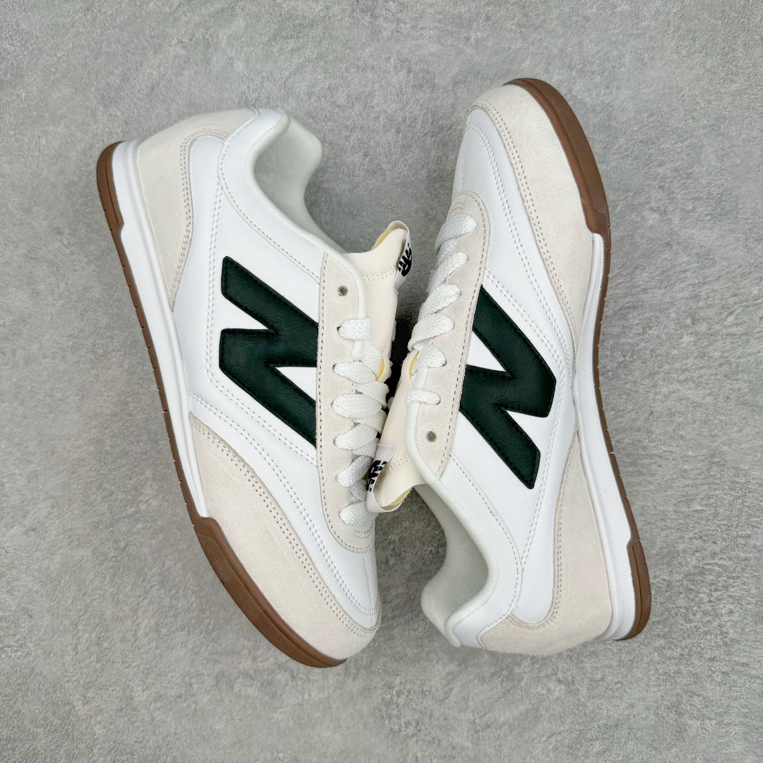 图片[3]-New Balance URC42 NB复古跑鞋 绒布拼接舒适耐磨跑步鞋限定 以更纯粹的复古风格设计打造的全新造型 侧身还以解构设计 将 N 字标志以做旧压花样式呈现 样式别具新意 则呈现出高级怀旧气质 也让鞋款在奢华时装风格与运动氛围之间达到了平衡 货号： URC42EBYH 尺码：36 37 37.5 38 38.5 39.5 40 40.5 41.5 42 42.5 43 44 45-选品中心