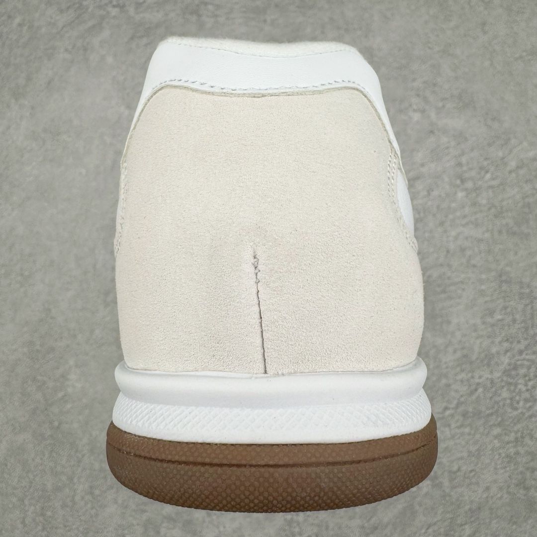 图片[8]-New Balance URC42 NB复古跑鞋 绒布拼接舒适耐磨跑步鞋限定 以更纯粹的复古风格设计打造的全新造型 侧身还以解构设计 将 N 字标志以做旧压花样式呈现 样式别具新意 则呈现出高级怀旧气质 也让鞋款在奢华时装风格与运动氛围之间达到了平衡 货号： URC42EBYH 尺码：36 37 37.5 38 38.5 39.5 40 40.5 41.5 42 42.5 43 44 45-选品中心