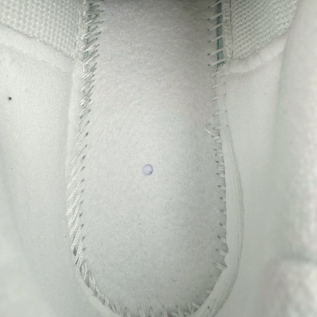 图片[10]-NK Air Max 97 OG 星辰北斗星 绿白渐变 921826-101 原装批次子弹 拆解原鞋开发 打造全市场最强版本子弹 这里只对比原鞋原厂TPU反光材料 市场首家原模原气垫 拒绝套用公底原档案Swoosh电绣 卡色匹配原版 尺码：36 36.5 37.5 38 38.5 39 40 40.5 41 42 42.5 43 44 44.5 45-选品中心