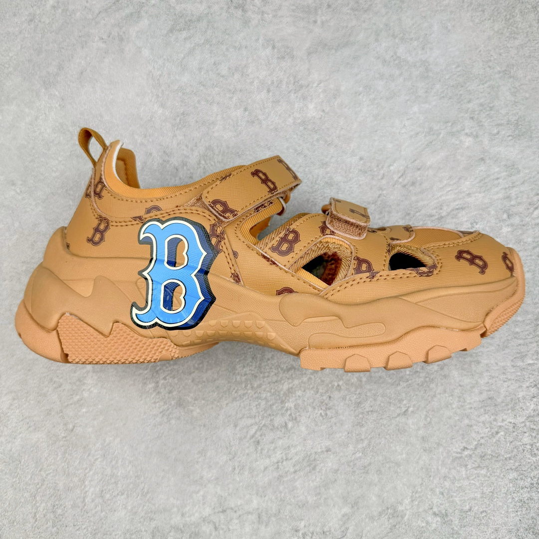 图片[5]-MLB Sandal Chunky Mask 纽约洋基队百搭时尚运动凉鞋 MLB是韩国F&F旗下潮流服装品牌 拥有150年历史的经典传统 是街头文化和国际生活方式的领导者 MLB拥有包括男装、女装、童装、配饰在内的全品类服饰 提供覆盖各性别、各年龄层、From Head to Toe的穿搭装备 其产品结合了韩国的时尚造型与质感 展现了运动服饰也可以兼具时尚潮流的风格 在产品设计上 MLB不仅融合了美国职业棒球大联盟的各当家球队 更结合了棒球运动中的各个元素 复古风范自信控场 复古鞋型率先勾描独特的自我态度 在经典线条与时尚元素的精彩交织下刷新街头复古运动风潮 质感十足兼备卓越的舒适透气性能迎合夏日追求的自在脚感。尺码：36 36.5 37.5 38 38.5 39 40 40.5 41 42 42.5 43 44 45-选品中心