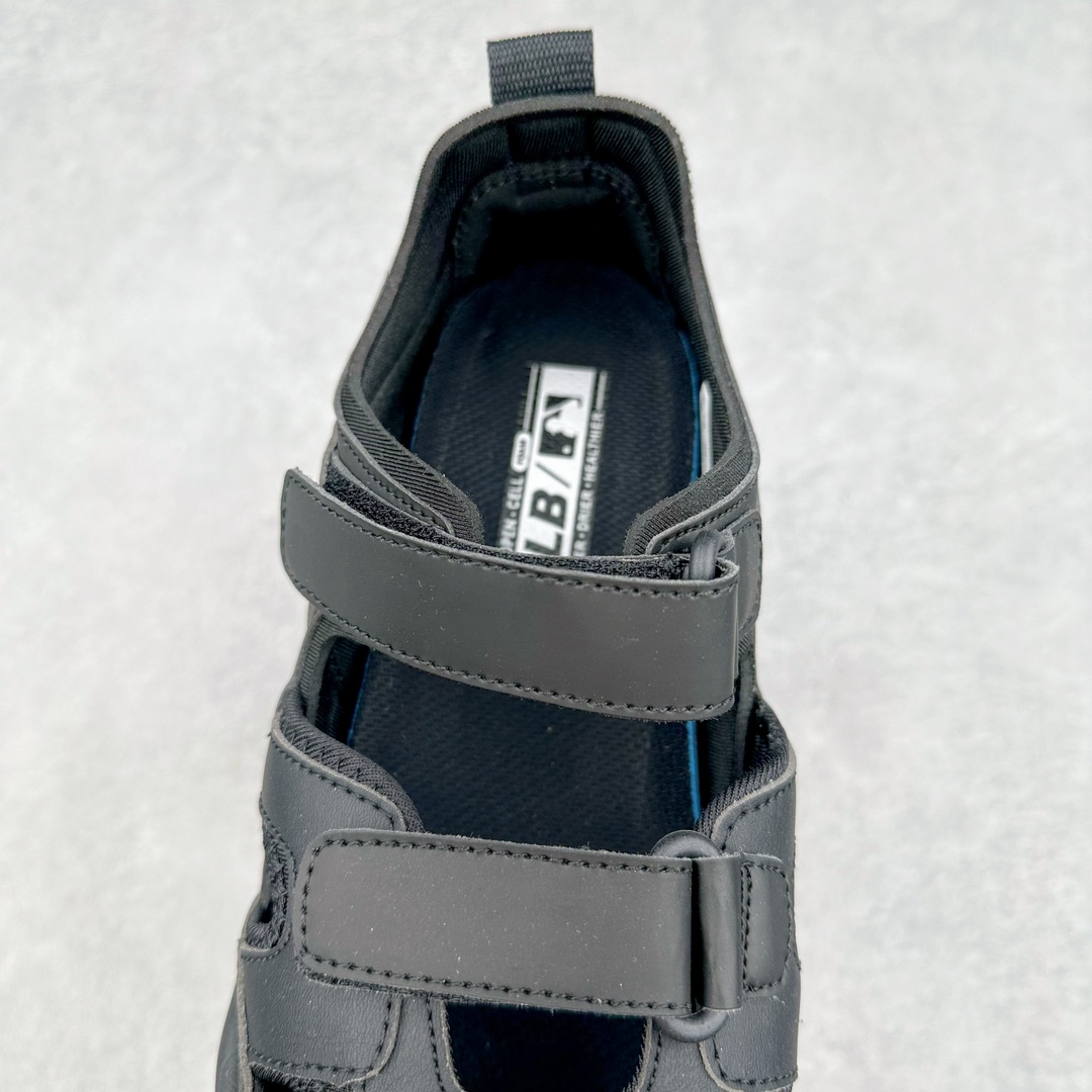 图片[5]-MLB Sandal Chunky Mask 纽约洋基队百搭时尚运动凉鞋 MLB是韩国F&F旗下潮流服装品牌 拥有150年历史的经典传统 是街头文化和国际生活方式的领导者 MLB拥有包括男装、女装、童装、配饰在内的全品类服饰 提供覆盖各性别、各年龄层、From Head to Toe的穿搭装备 其产品结合了韩国的时尚造型与质感 展现了运动服饰也可以兼具时尚潮流的风格 在产品设计上 MLB不仅融合了美国职业棒球大联盟的各当家球队 更结合了棒球运动中的各个元素 复古风范自信控场 复古鞋型率先勾描独特的自我态度 在经典线条与时尚元素的精彩交织下刷新街头复古运动风潮 质感十足兼备卓越的舒适透气性能迎合夏日追求的自在脚感。尺码：36 36.5 37.5 38 38.5 39 40 40.5 41 42 42.5 43 44 45-选品中心