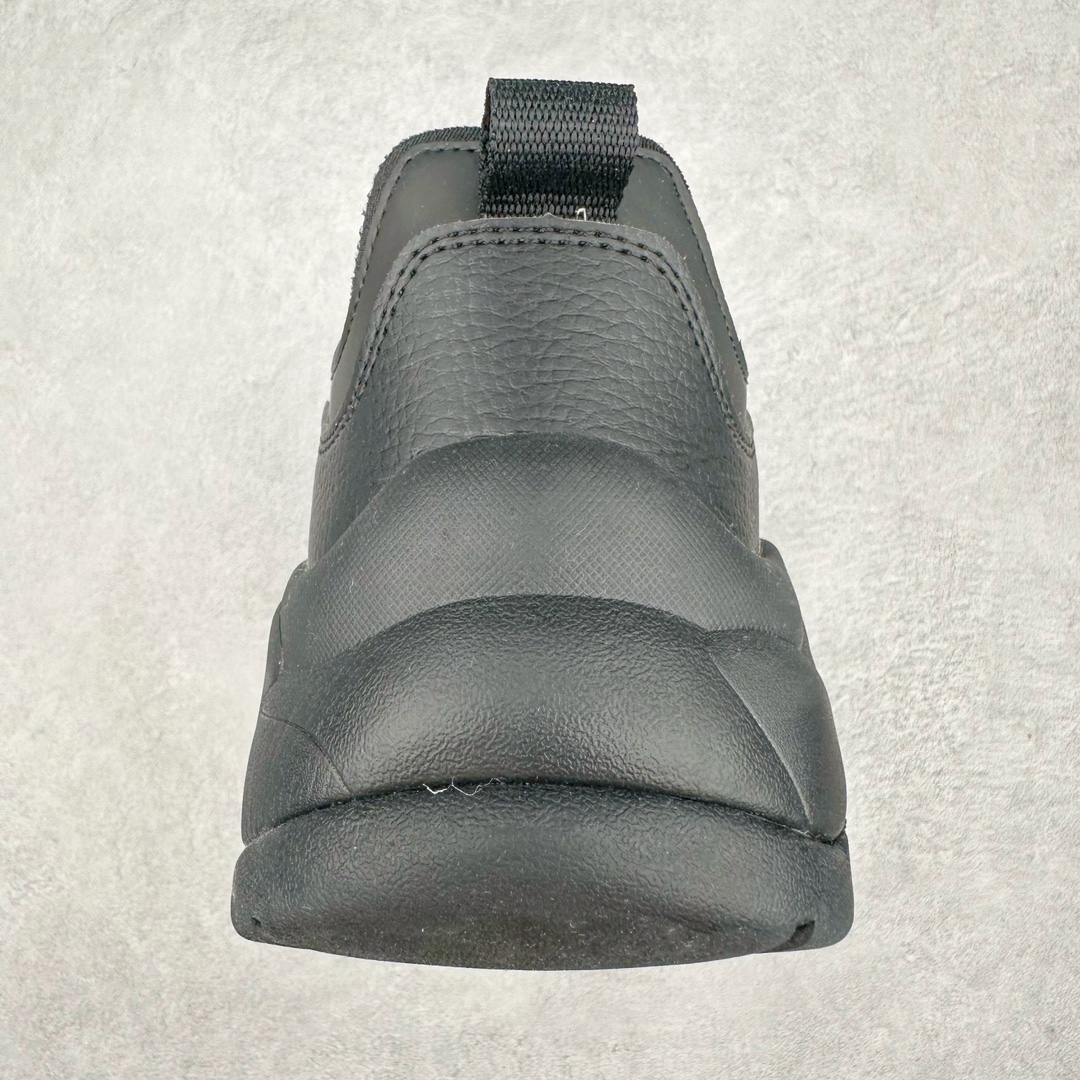 图片[8]-MLB Sandal Chunky Mask 纽约洋基队百搭时尚运动凉鞋 MLB是韩国F&F旗下潮流服装品牌 拥有150年历史的经典传统 是街头文化和国际生活方式的领导者 MLB拥有包括男装、女装、童装、配饰在内的全品类服饰 提供覆盖各性别、各年龄层、From Head to Toe的穿搭装备 其产品结合了韩国的时尚造型与质感 展现了运动服饰也可以兼具时尚潮流的风格 在产品设计上 MLB不仅融合了美国职业棒球大联盟的各当家球队 更结合了棒球运动中的各个元素 复古风范自信控场 复古鞋型率先勾描独特的自我态度 在经典线条与时尚元素的精彩交织下刷新街头复古运动风潮 质感十足兼备卓越的舒适透气性能迎合夏日追求的自在脚感。尺码：36 36.5 37.5 38 38.5 39 40 40.5 41 42 42.5 43 44 45-选品中心