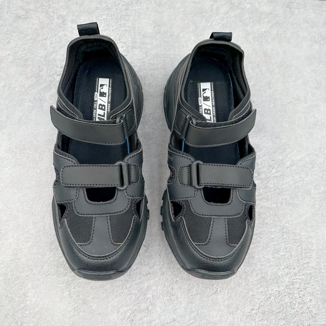 图片[2]-MLB Sandal Chunky Mask 纽约洋基队百搭时尚运动凉鞋 MLB是韩国F&F旗下潮流服装品牌 拥有150年历史的经典传统 是街头文化和国际生活方式的领导者 MLB拥有包括男装、女装、童装、配饰在内的全品类服饰 提供覆盖各性别、各年龄层、From Head to Toe的穿搭装备 其产品结合了韩国的时尚造型与质感 展现了运动服饰也可以兼具时尚潮流的风格 在产品设计上 MLB不仅融合了美国职业棒球大联盟的各当家球队 更结合了棒球运动中的各个元素 复古风范自信控场 复古鞋型率先勾描独特的自我态度 在经典线条与时尚元素的精彩交织下刷新街头复古运动风潮 质感十足兼备卓越的舒适透气性能迎合夏日追求的自在脚感。尺码：36 36.5 37.5 38 38.5 39 40 40.5 41 42 42.5 43 44 45-选品中心