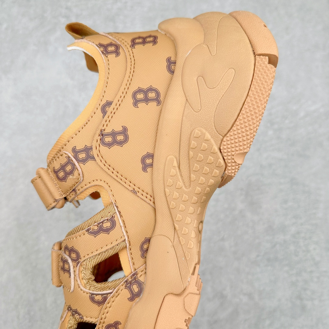 图片[7]-MLB Sandal Chunky Mask 纽约洋基队百搭时尚运动凉鞋 MLB是韩国F&F旗下潮流服装品牌 拥有150年历史的经典传统 是街头文化和国际生活方式的领导者 MLB拥有包括男装、女装、童装、配饰在内的全品类服饰 提供覆盖各性别、各年龄层、From Head to Toe的穿搭装备 其产品结合了韩国的时尚造型与质感 展现了运动服饰也可以兼具时尚潮流的风格 在产品设计上 MLB不仅融合了美国职业棒球大联盟的各当家球队 更结合了棒球运动中的各个元素 复古风范自信控场 复古鞋型率先勾描独特的自我态度 在经典线条与时尚元素的精彩交织下刷新街头复古运动风潮 质感十足兼备卓越的舒适透气性能迎合夏日追求的自在脚感。尺码：36 36.5 37.5 38 38.5 39 40 40.5 41 42 42.5 43 44 45-选品中心