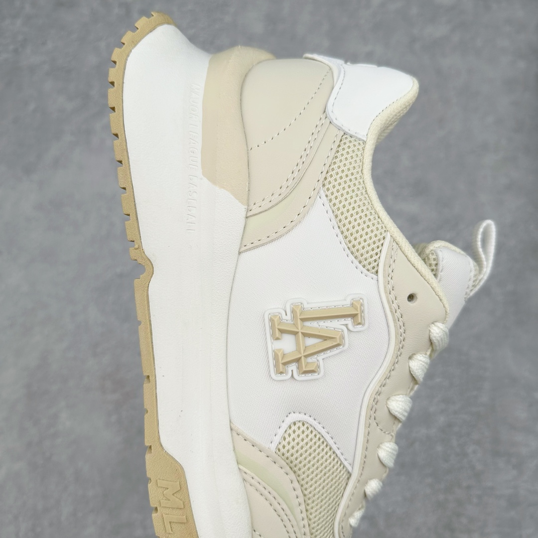 图片[5]-MLB Chunky Runner 2024S 复古印花老爹鞋系列低帮轻量增高厚底百搭休闲运动慢跑鞋 Korea韩国联名NY美国榄球纽约洋基队限定 韩国代购专供 全套原楦原纸板原厂数据开发 正确中底拉帮中底网布细节 平台代购专供 左脚内置芯片 韩国代购吊牌标贴 独家一比一RB+MD组合大底 高频后跟小人Logo精准对位立体饱满 正确网布加超迁鞋面 转印中底走线紧密 转印Logo工艺表层防刮不掉色 尺码：35 36 36.5 37.5 38 38.5 39 40 40.5 41 42 42.5 43 44 45-选品中心