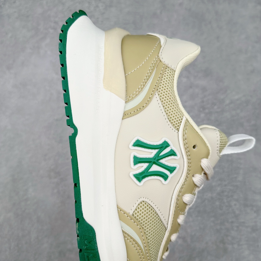 图片[6]-MLB Chunky Runner 2024S 复古印花老爹鞋系列低帮轻量增高厚底百搭休闲运动慢跑鞋 Korea韩国联名NY美国榄球纽约洋基队限定 韩国代购专供 全套原楦原纸板原厂数据开发 正确中底拉帮中底网布细节 平台代购专供 左脚内置芯片 韩国代购吊牌标贴 独家一比一RB+MD组合大底 高频后跟小人Logo精准对位立体饱满 正确网布加超迁鞋面 转印中底走线紧密 转印Logo工艺表层防刮不掉色 尺码：35 36 36.5 37.5 38 38.5 39 40 40.5 41 42 42.5 43 44 45-选品中心