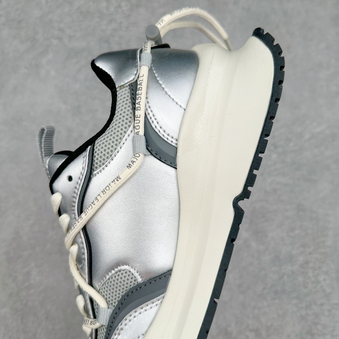 图片[7]-MLB Chunky Runner 2024S 复古印花老爹鞋系列低帮轻量增高厚底百搭休闲运动慢跑鞋 Korea韩国联名NY美国榄球纽约洋基队限定 韩国代购专供 全套原楦原纸板原厂数据开发 正确中底拉帮中底网布细节 平台代购专供 左脚内置芯片 韩国代购吊牌标贴 独家一比一RB+MD组合大底 高频后跟小人Logo精准对位立体饱满 正确网布加超迁鞋面 转印中底走线紧密 转印Logo工艺表层防刮不掉色 尺码：35 36 36.5 37.5 38 38.5 39 40 40.5 41 42 42.5 43 44 45-选品中心