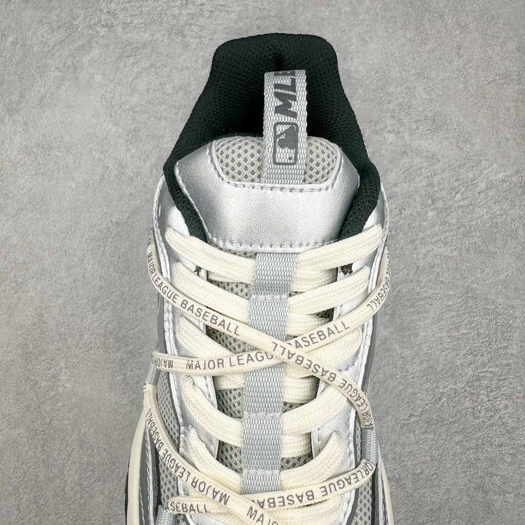 图片[5]-MLB Chunky Runner 2024S 复古印花老爹鞋系列低帮轻量增高厚底百搭休闲运动慢跑鞋 Korea韩国联名NY美国榄球纽约洋基队限定 韩国代购专供 全套原楦原纸板原厂数据开发 正确中底拉帮中底网布细节 平台代购专供 左脚内置芯片 韩国代购吊牌标贴 独家一比一RB+MD组合大底 高频后跟小人Logo精准对位立体饱满 正确网布加超迁鞋面 转印中底走线紧密 转印Logo工艺表层防刮不掉色 尺码：35 36 36.5 37.5 38 38.5 39 40 40.5 41 42 42.5 43 44 45-选品中心