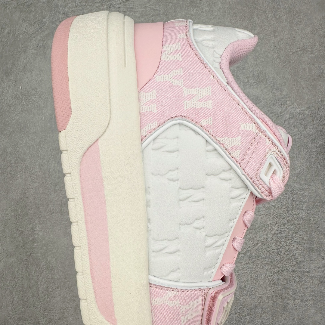 图片[6]-MLB Chunky Liner Basic Mid 学长鞋系列中帮老爹风轻量增高厚底百搭休闲运动板鞋 高级街头休閒品牌MLB公开了新推出的Chunky Liner系列，以#学长鞋#之名，定义每个人的少年感！MLB在Big Ball Chunkey,High Chunkey等推出的每款运动鞋都大受欢迎，成爲运动鞋的爆款店，在2022年推出了新风格的运动鞋“Chunky Liner”系列。Chunky Liner是从棒球鞋中获得灵感设计，添加了气质街头时尚的运动鞋。在产品上市的同时推出一些海报中，它展现追求自己个性的顾客们的Flex形象和多样的搭配。特别是夹克和连衣裙等正式单品加上球帽，运动鞋等运动单品的混搭，展现更加时尚的搭配，给人舒适又酷的感觉。Chunky Liner是灵感来自于直线延伸的强打者的击球,鞋帮图案加上反向反射材质的Pipping线条，突显了细节。Outsol以棒球和MLB标志爲主题进行了设计,被评价爲体现了MLB独有的个性。 高弹性、吸汗、复原力卓越的开孔材质的鞋垫。尺码：35 36 36.5 37.5 38 38.5 39 40 40.5 41 42 42.5 43 44 45-选品中心