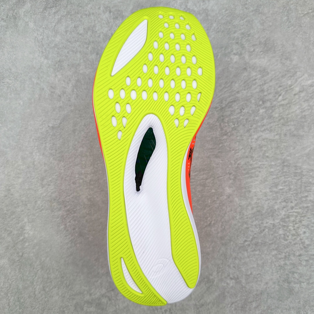 图片[9]-Asics Magic Speed 3 系列碳板竞速跑步鞋 鞋款采用亚瑟士FF BLAST CUSHIONING中底设计 为运动中带来回弾性和轻量性感受 工程网眼鞋面提供运动中所需的透气性和舒适性 内陷式碳板大底结构 带来运动时足底的舒适性和灵活性 帮助跑者获得轻盈的落地体验 尺码：36 37 38 39 39.5 40 40.5 41.5 42 42.5 43.5 44 45-选品中心