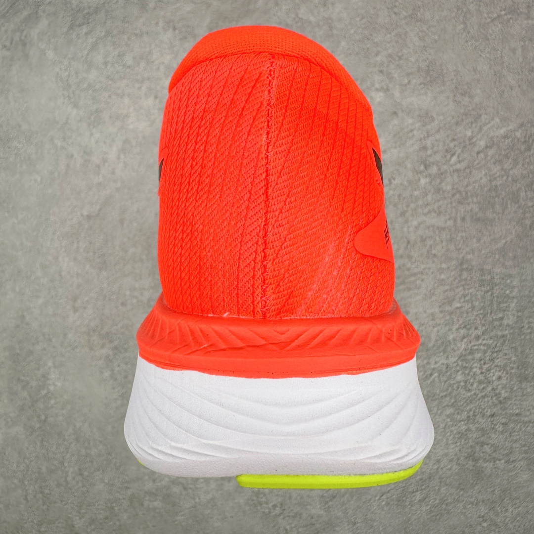 图片[8]-Asics Magic Speed 3 系列碳板竞速跑步鞋 鞋款采用亚瑟士FF BLAST CUSHIONING中底设计 为运动中带来回弾性和轻量性感受 工程网眼鞋面提供运动中所需的透气性和舒适性 内陷式碳板大底结构 带来运动时足底的舒适性和灵活性 帮助跑者获得轻盈的落地体验 尺码：36 37 38 39 39.5 40 40.5 41.5 42 42.5 43.5 44 45-选品中心