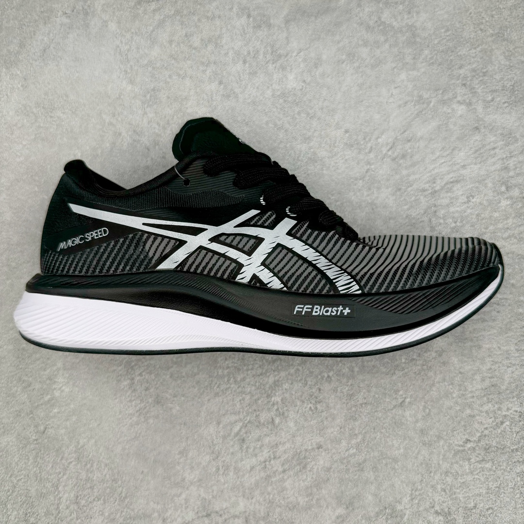 Asics Magic Speed 3 系列碳板竞速跑步鞋 鞋款采用亚瑟士FF BLAST CUSHIONING中底设计 为运动中带来回弾性和轻量性感受 工程网眼鞋面提供运动中所需的透气性和舒适性 内陷式碳板大底结构 带来运动时足底的舒适性和灵活性 帮助跑者获得轻盈的落地体验 尺码：36 37 38 39 39.5 40 40.5 41.5 42 42.5 43.5 44 45-选品中心
