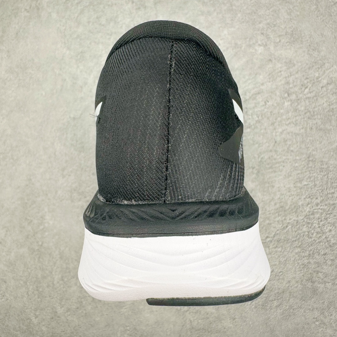 图片[8]-Asics Magic Speed 3 系列碳板竞速跑步鞋 鞋款采用亚瑟士FF BLAST CUSHIONING中底设计 为运动中带来回弾性和轻量性感受 工程网眼鞋面提供运动中所需的透气性和舒适性 内陷式碳板大底结构 带来运动时足底的舒适性和灵活性 帮助跑者获得轻盈的落地体验 尺码：36 37 38 39 39.5 40 40.5 41.5 42 42.5 43.5 44 45-选品中心