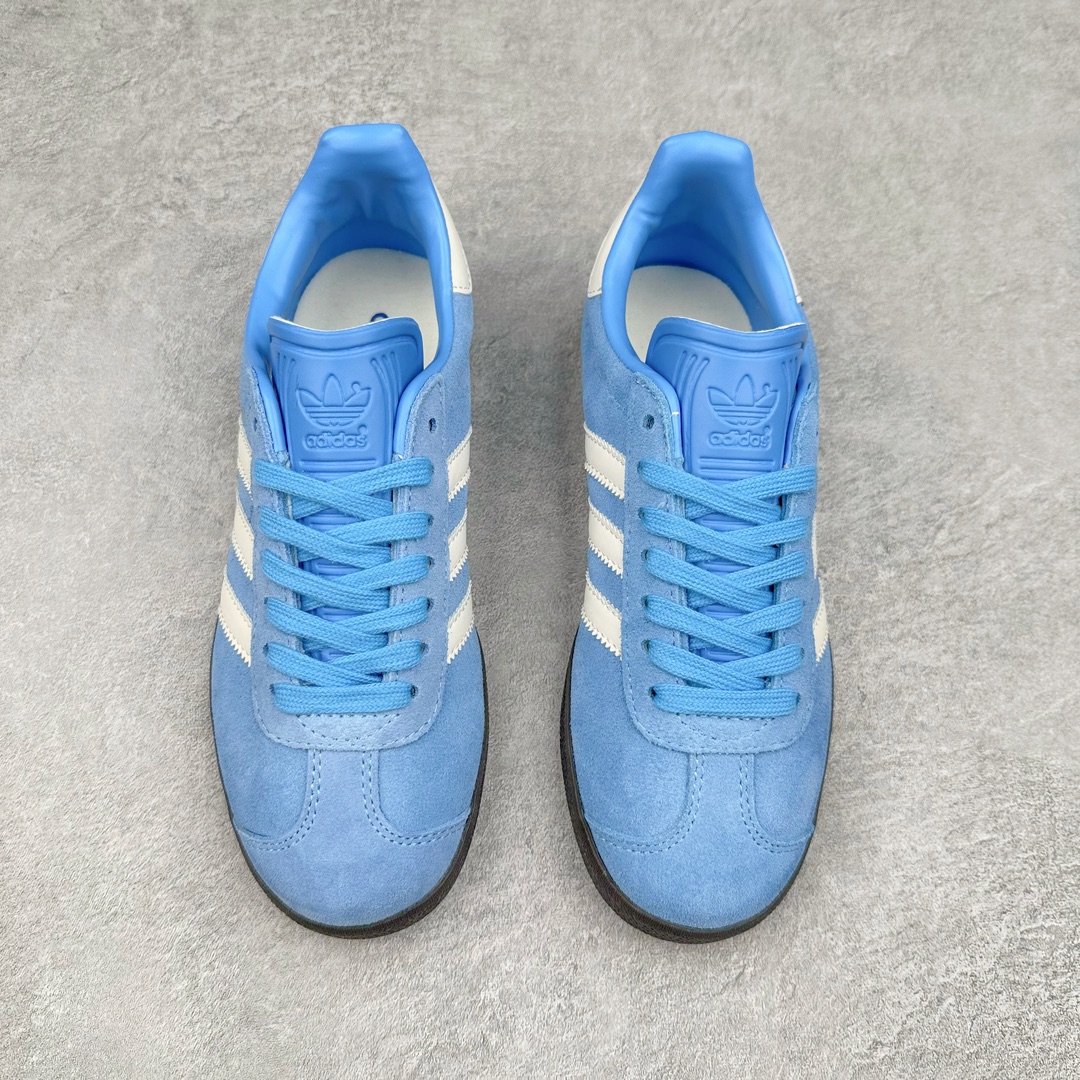 图片[2]-AD Gazelle Indoor Trainers 羚羊内训系列低帮复古百搭休闲运动德训风板鞋 ID6104 90年代经典的复刻版！自60年代以足球训练鞋面世以来,Gazelle就以其经典设计席卷全球。1991年版本的复刻,再造经典Gazelle。采用皮革打造,搭配浊色细节,让这款经典更加简约。尺码：36 36⅔ 37⅓ 38 38⅔ 39⅓ 40 40⅔ 41⅓ 42 42⅔ 43⅓ 44 45-选品中心