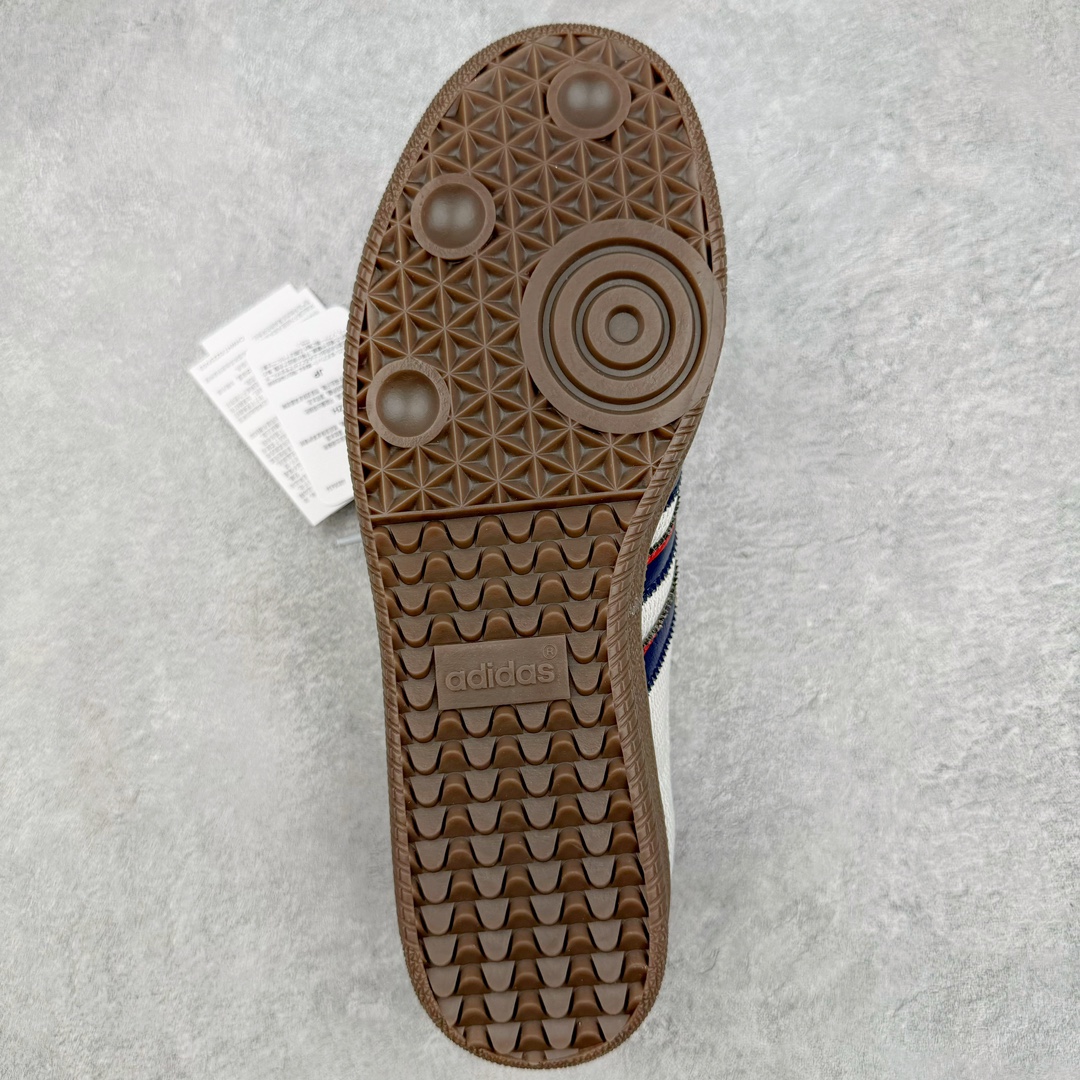 图片[9]-＃MF AD Original Samba LT 复古经典轻便板鞋 IE9169 这款桑巴鞋展示了高质量的工艺 带有装饰的超锁缝制和无缝的手感 柔软、柔软的皮革造型和标志性的3条纹完成了精致的外观 正规合身鞋带 鞋面上有绒面鞋垫 橡胶鞋底 享受正畸套筒软感 自50年代首次亮相以来就一直在赢得粉丝的青睐 尺码：36 36.5 37.5 38 38.5 39 40 40.5 41 42 42.5 43 44 44.5 45-选品中心