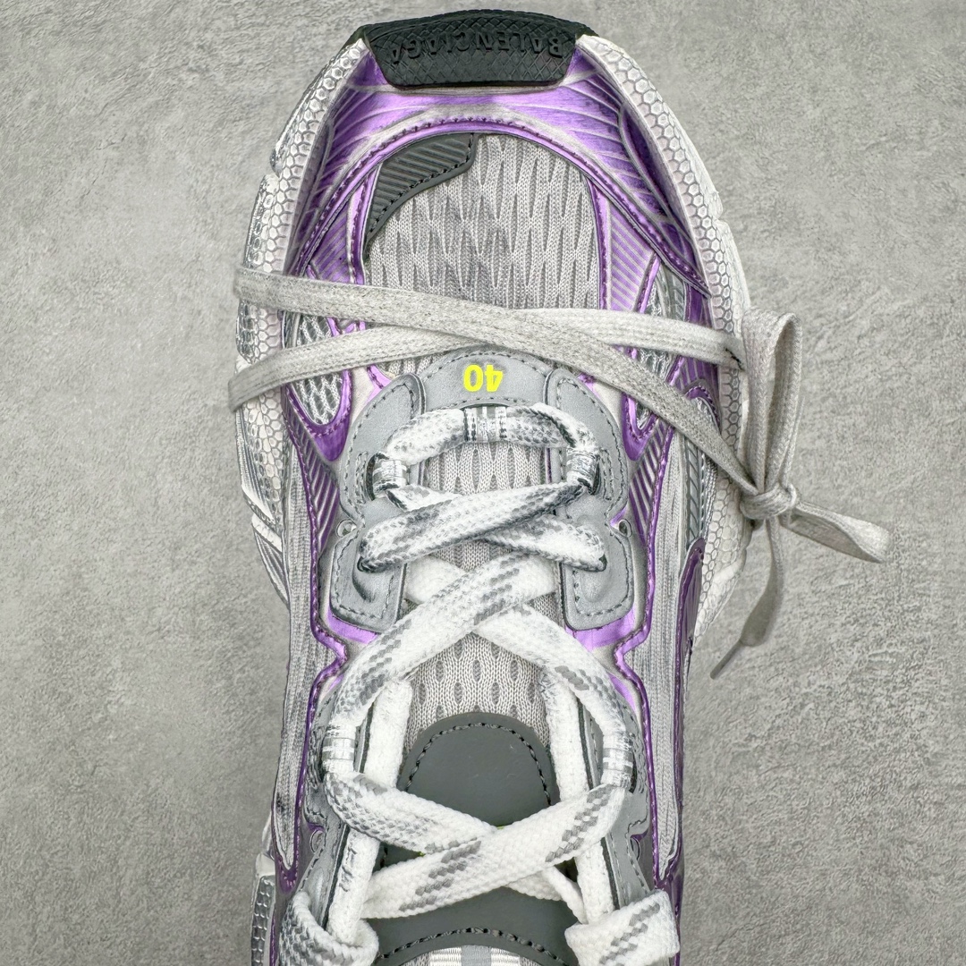 图片[4]-＃VG零售版 BALENCIAGA 3XL Sneakers 巴黎世家十代网布系带低帮走秀复古老爹鞋 全套原纸板楦头开发 最原汁原味的灵魂版型 全鞋荧光划线卡点 胶水把控整洁度追求极致完美 每一双都是工艺品 多重QC质检 超越公司货的品控标准 实实在在的免检产品 原盒原配 正确字体电绣 粗细、位置、大小正确 侧边TPU 透气孔匹配意产原版 正确分离大底 TPU软底 原版一致大底LOGO 立体感十足 原厂皮料水洗做旧 采购原厂网纱 不含皮革 网布材料和聚氨酯 磨损效果 鞋头边缘和后帮 Balenciaga 徽标 鞋面和后跟凸印尺码 鞋舌 3XL 橡胶品牌标识和反光细节 鞋帮拉袢和鞋舌拉祥 配反光细节 备用鞋带在鞋履前侧 可在穿着前取下 便于不同造型搭配 正常尺码 尺码：35 36 37 38 39 40 41 42 43 44 45 46-选品中心